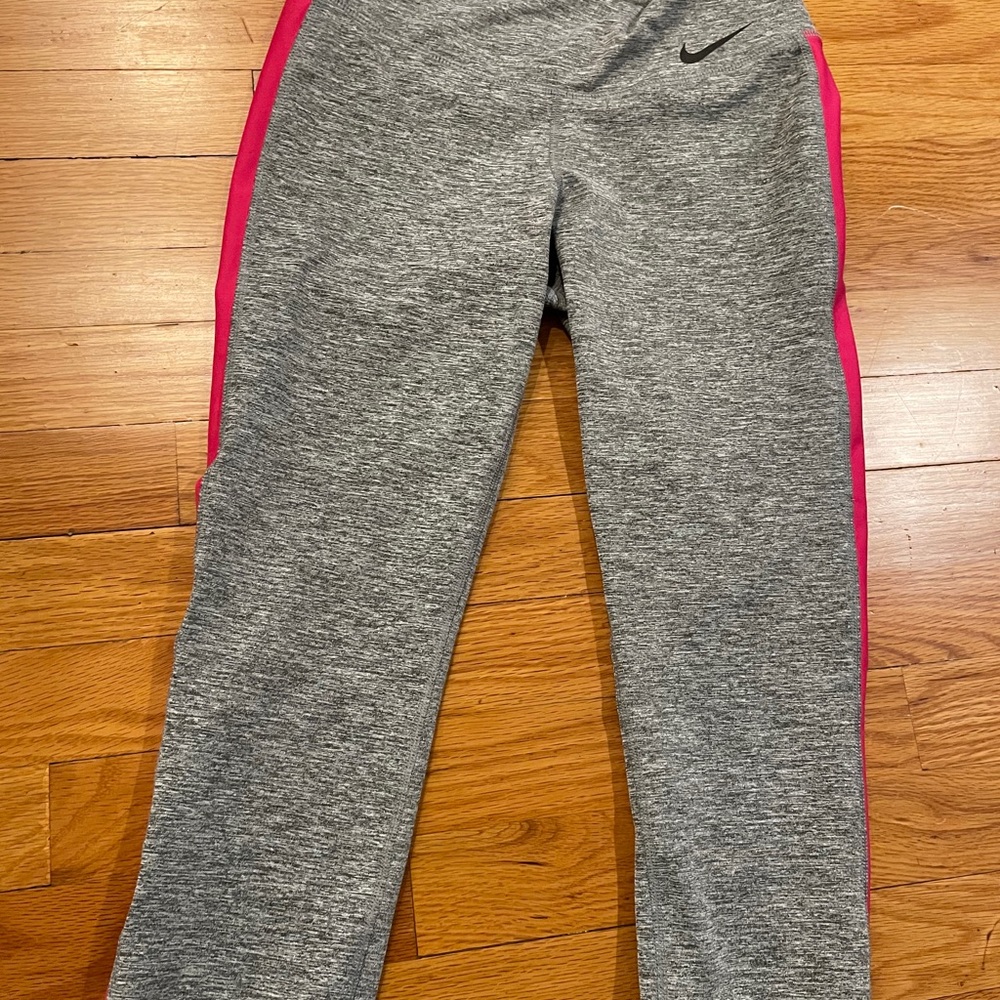 Dri fit nike capris